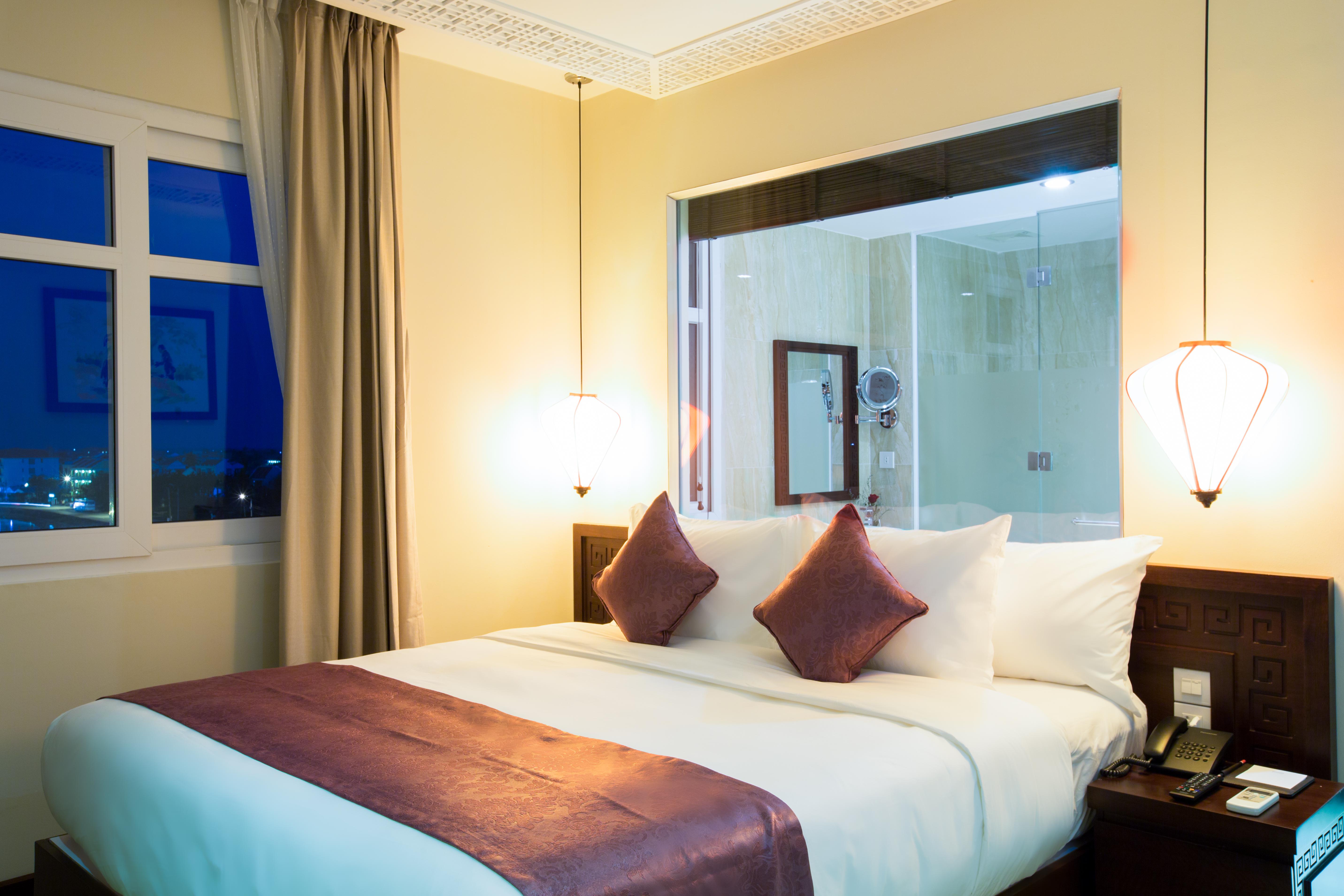 Royal Riverside Hoi An Hotel & Spa Bagian luar foto