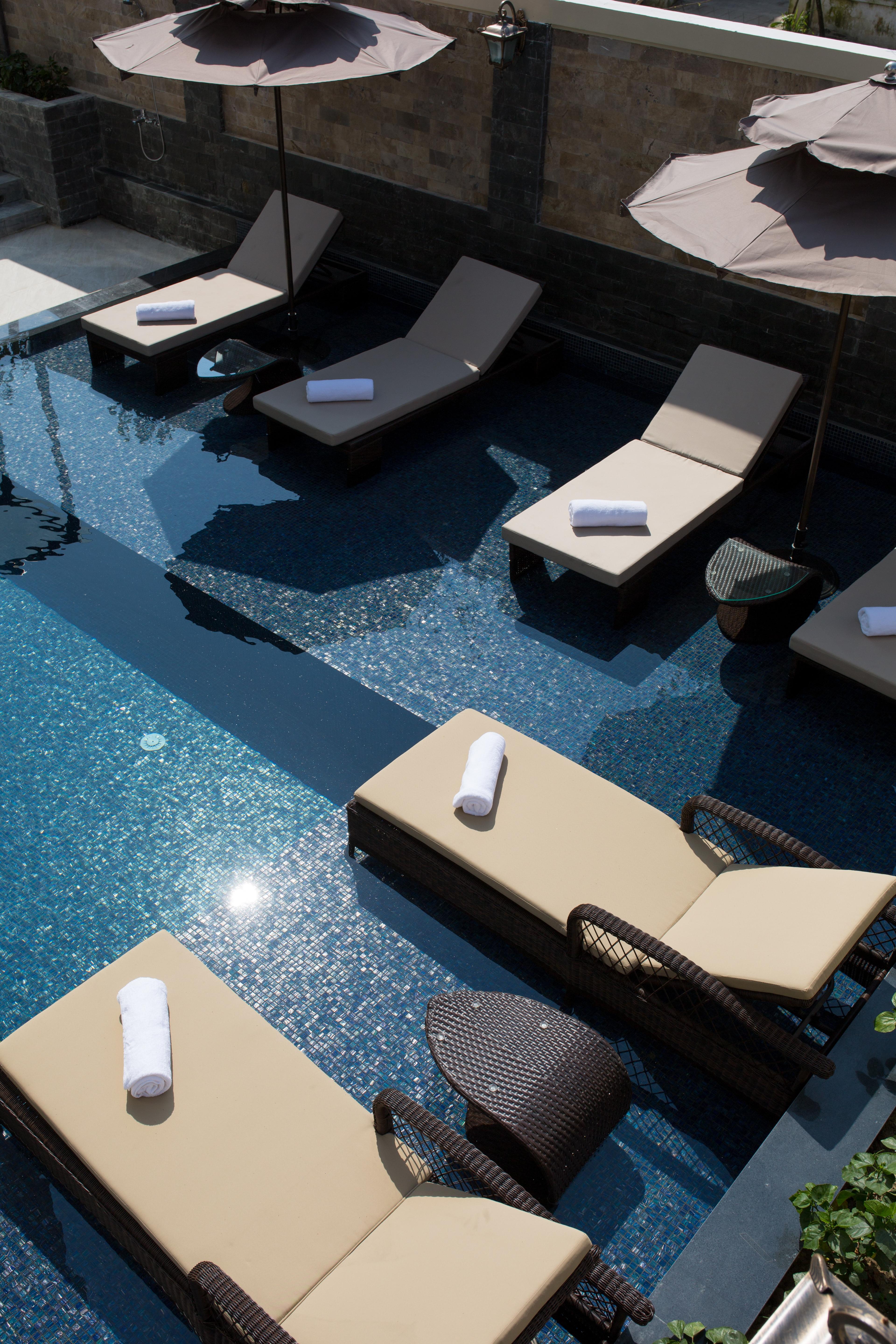 Royal Riverside Hoi An Hotel & Spa Bagian luar foto